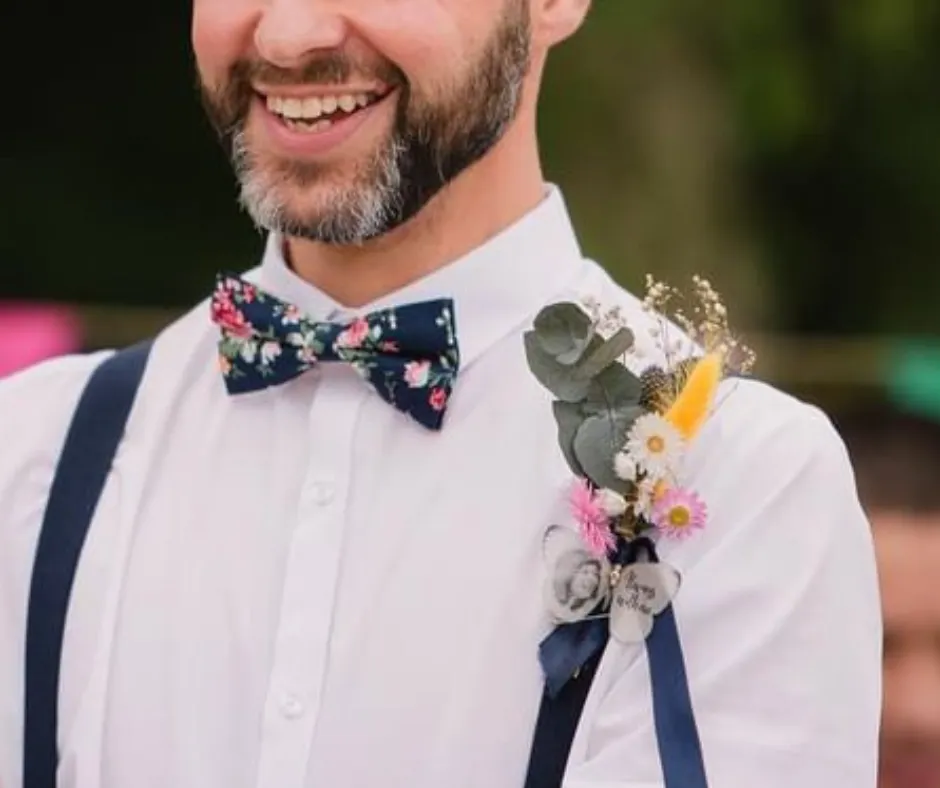 Millie Navy Blue Floral Pre Tied Bow Tie